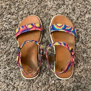 Tie dye girls sandals size 11